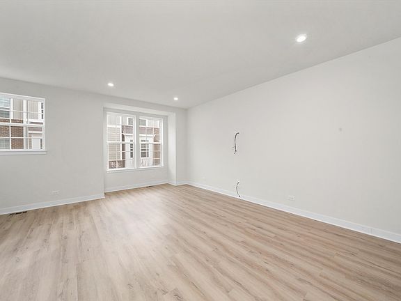 4th image of 10611 Paige Cir
