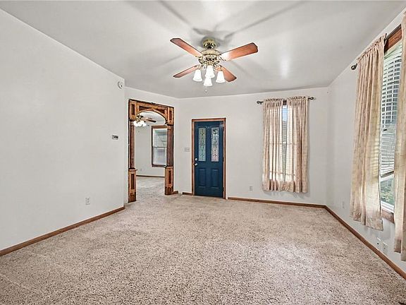 5th image of 5715 King Hill Ave