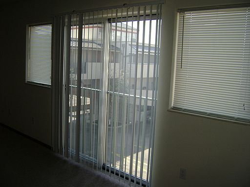 4th image of 324 E Fulton St APT D