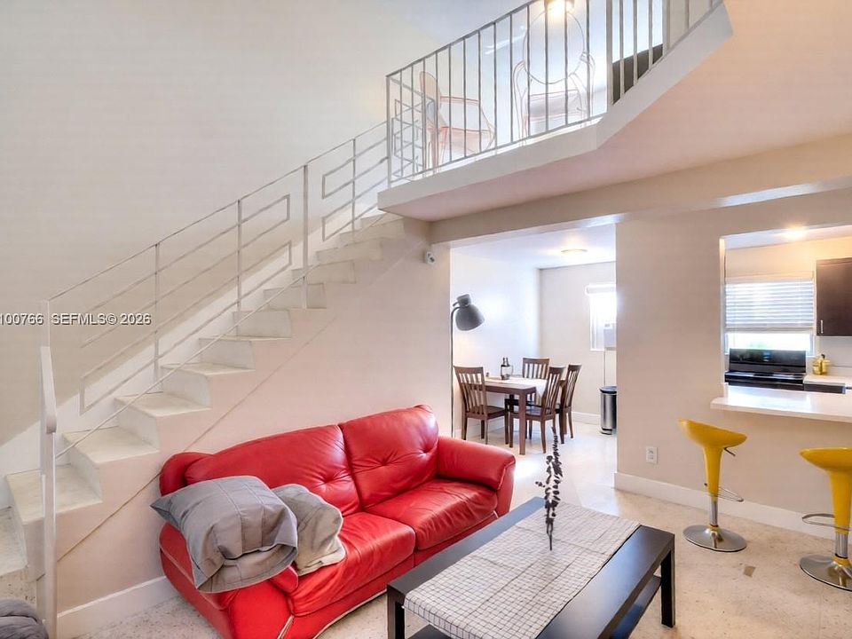 2nd image of 1220 SW 5th St APT 16