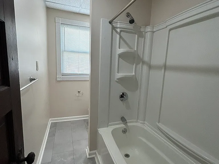 345 Earle St #2 — Photo 15