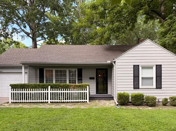 4804 W 72nd St, Prairie Village, KS 66208