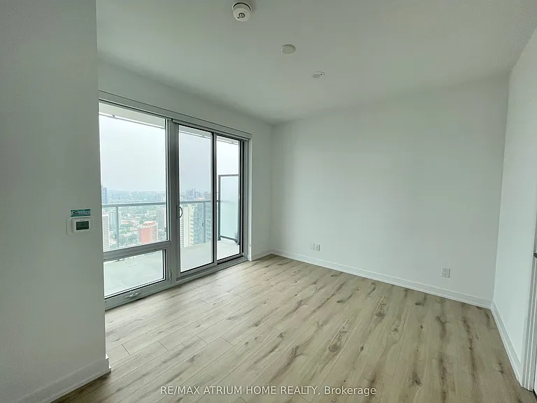 3 Gloucester St #4303 — Photo 14