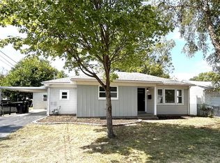 635 Royal Heights Rd, Belleville, IL 62226