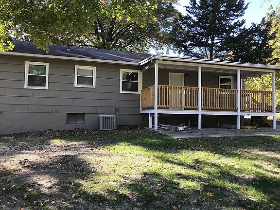 4th image of 2431 N 61st Ter