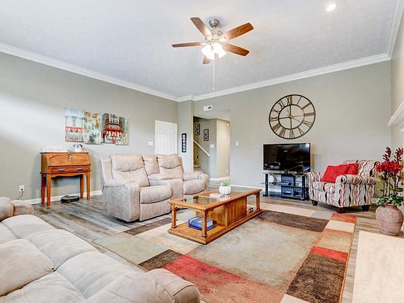 3rd image of 9913 Carrington Dr