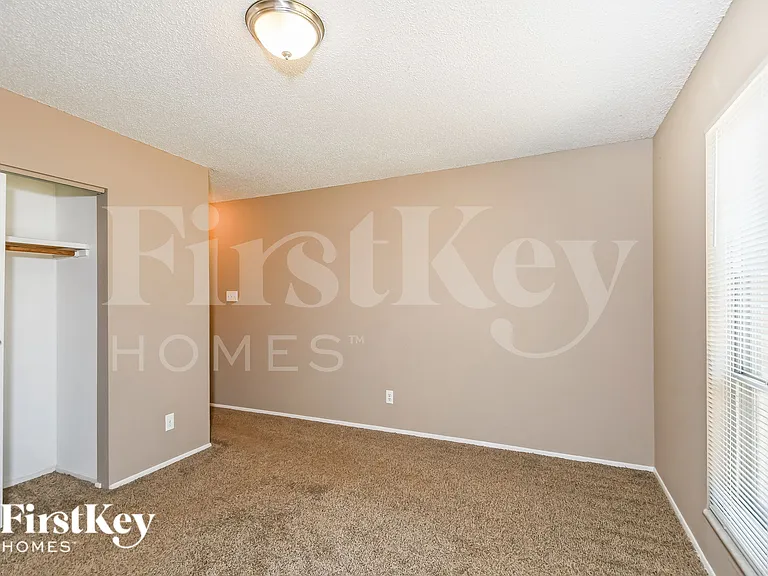 12810 Verwood Dr — Photo 9