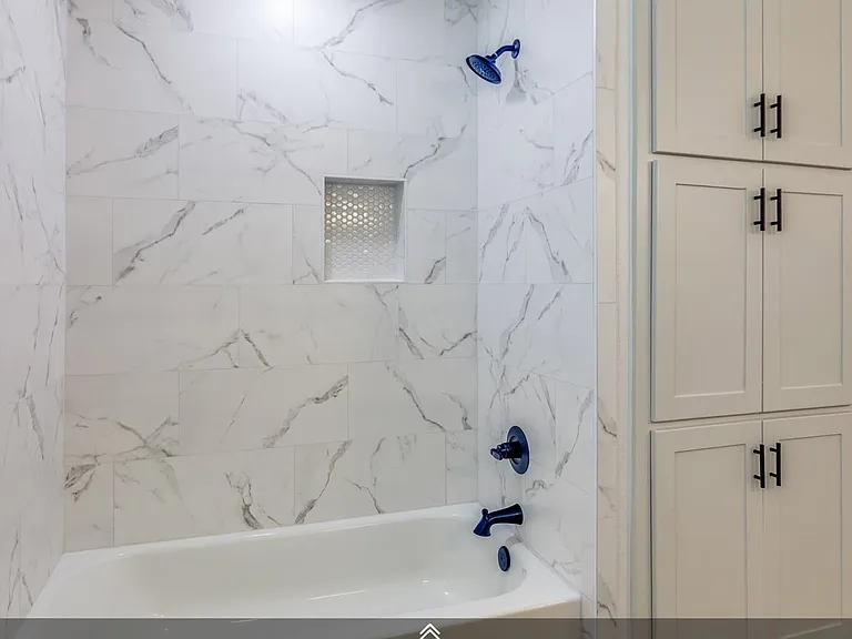 1024 W Apache Trl — Photo 12