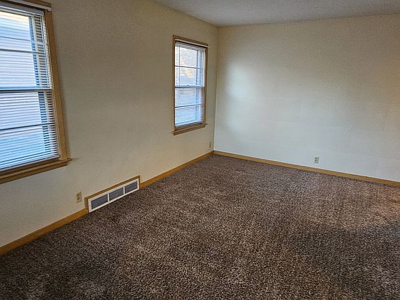 5th image of 4141 C St
