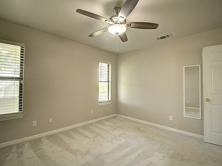 117 Dover Dr — Photo 20