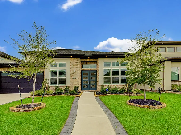 4822 Nolan Ridge Ct — Photo 1