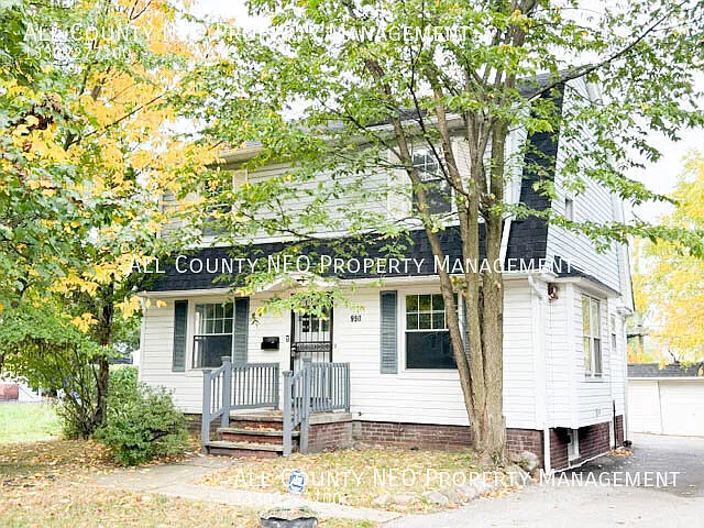 950 Greyton Rd