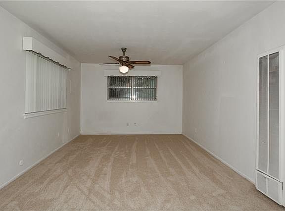 3rd image of 3609 Cindy Dr