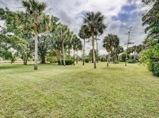 13253 Doubletree Cir, Wellington, FL 33414