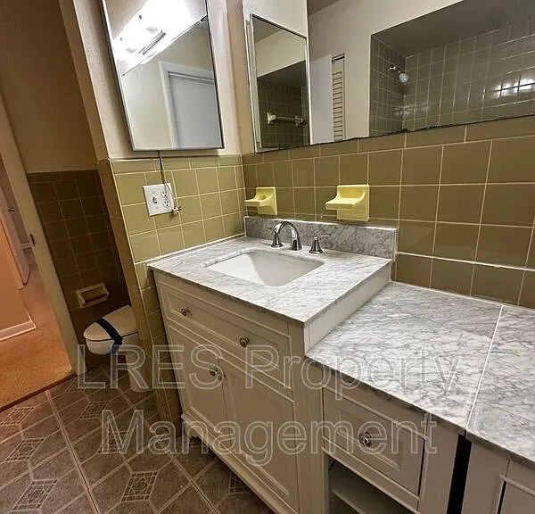 2719 Merrie Oaks Rd — Photo 19