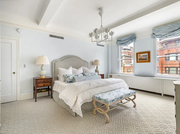 130 East 75th Street image 1 of 18