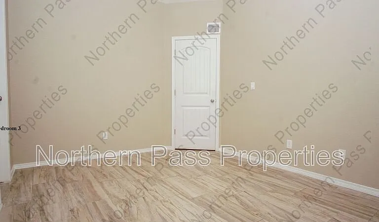 1088 Sky River St — Photo 18