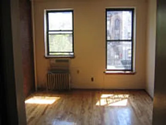Rented by Eric Goodman Realty Corp