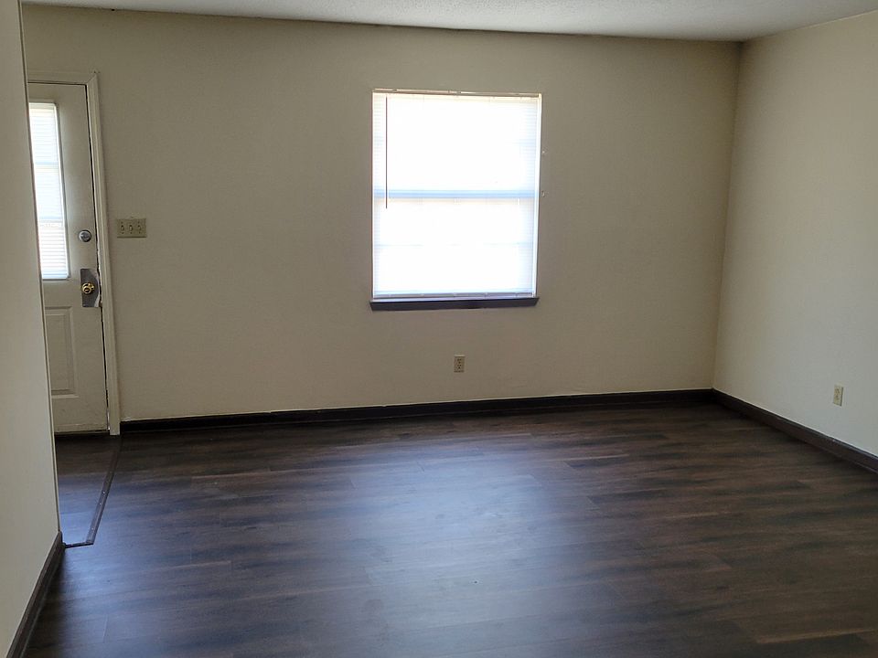 1st image of 258 Claire St #258