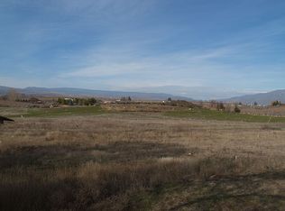 1230 N Cowiche Rd, Tieton, WA 98947
