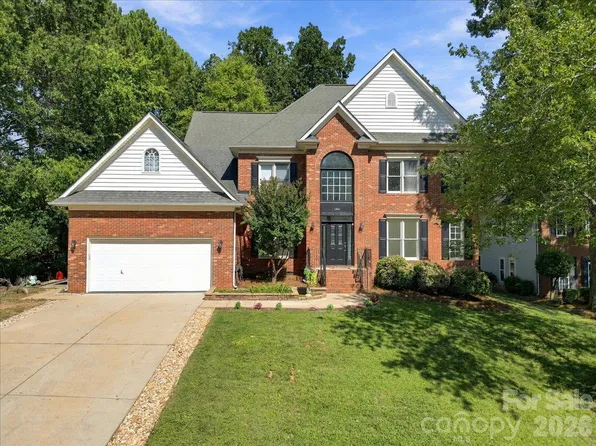 1261 Boswell Ct NW, Concord, NC 28027