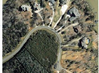 290 Badin View Dr, New London, NC 28127