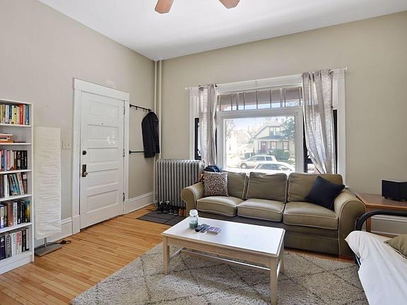 3rd image of 3506 Pleasant Ave