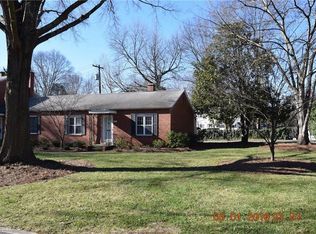 2628 A Greenbrier Rd, Winston Salem, NC 27104