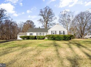 403 Lincoln Ave, Hulmeville, PA 19047