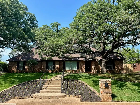 3609 Country Club Rd, Arlington, TX 76013