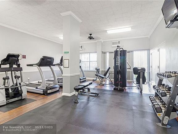 5th image of 3200 NE 36th St APT 205