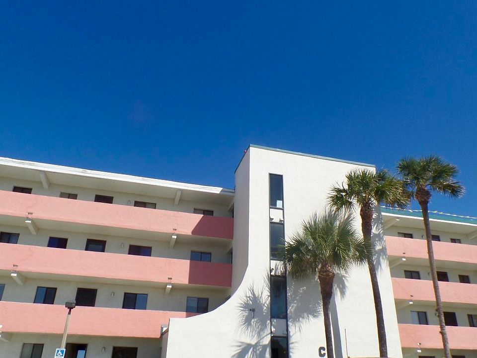 1st image of 2467 S Washington Ave #309