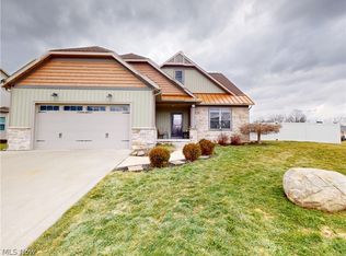 11931 Walton Cir NW, Uniontown, OH 44685