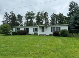 2645 Railroad St, New Woodstock, NY 13122