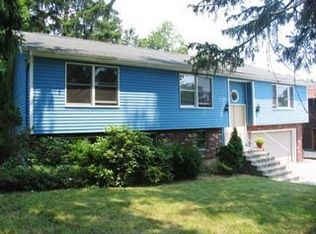 83 Eastchester Rd, New Rochelle, NY 10801