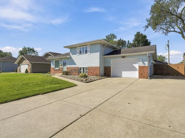 818 N Ernest St, Griffith, IN 46319