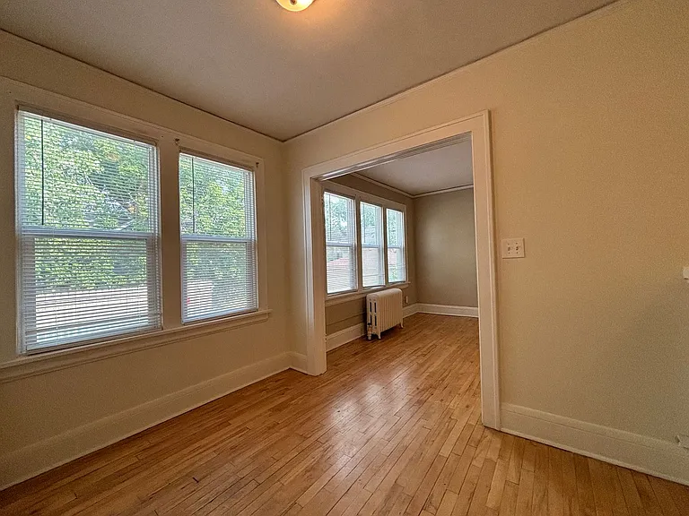 1756 Grand Ave — Photo 10
