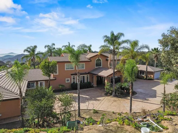 11535 Alps Way, Escondido, CA 92026