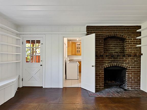 2nd image of 279 Berkeley Park Blvd