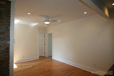 Rented by aptsandlofts.com