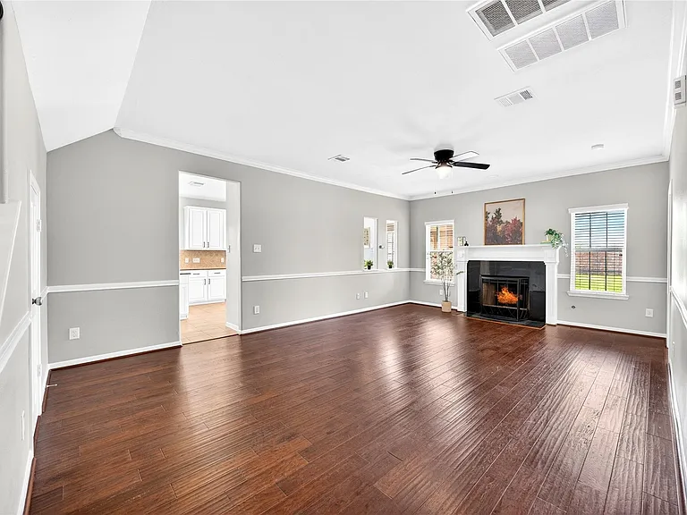 27011 Rockwood Park Ln — Photo 11