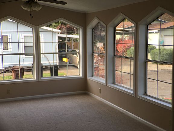 3rd image of 18148 S Treetop Dr