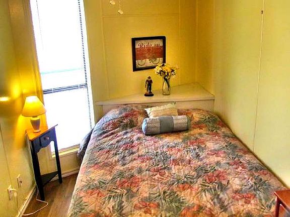 5th image of 3938 Surfside Blvd Unit 3243