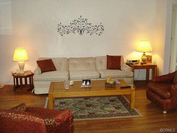 3rd image of 3368 Orange Grove Ave