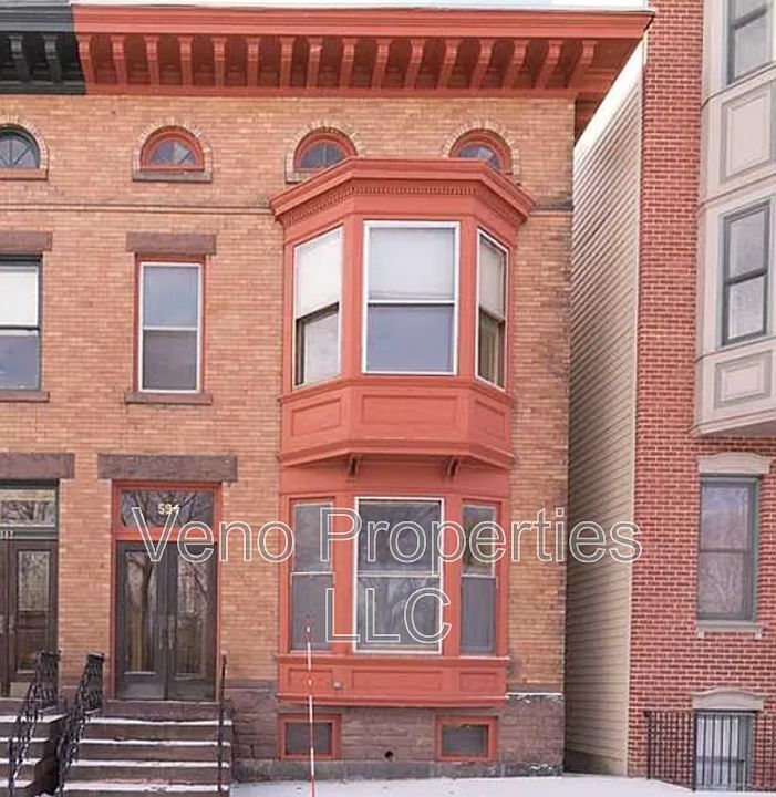 1st image of 594 Madison Ave #2R