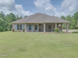 27057 Cypress Pl, Perkinston, MS 39573