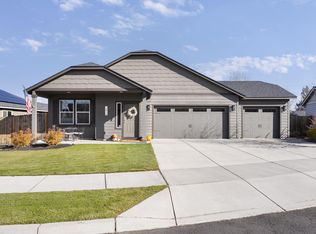 1814 SW 36th Way, Redmond, OR 97756