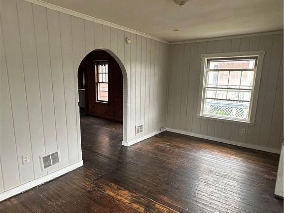 1st image of 114 Hovey St