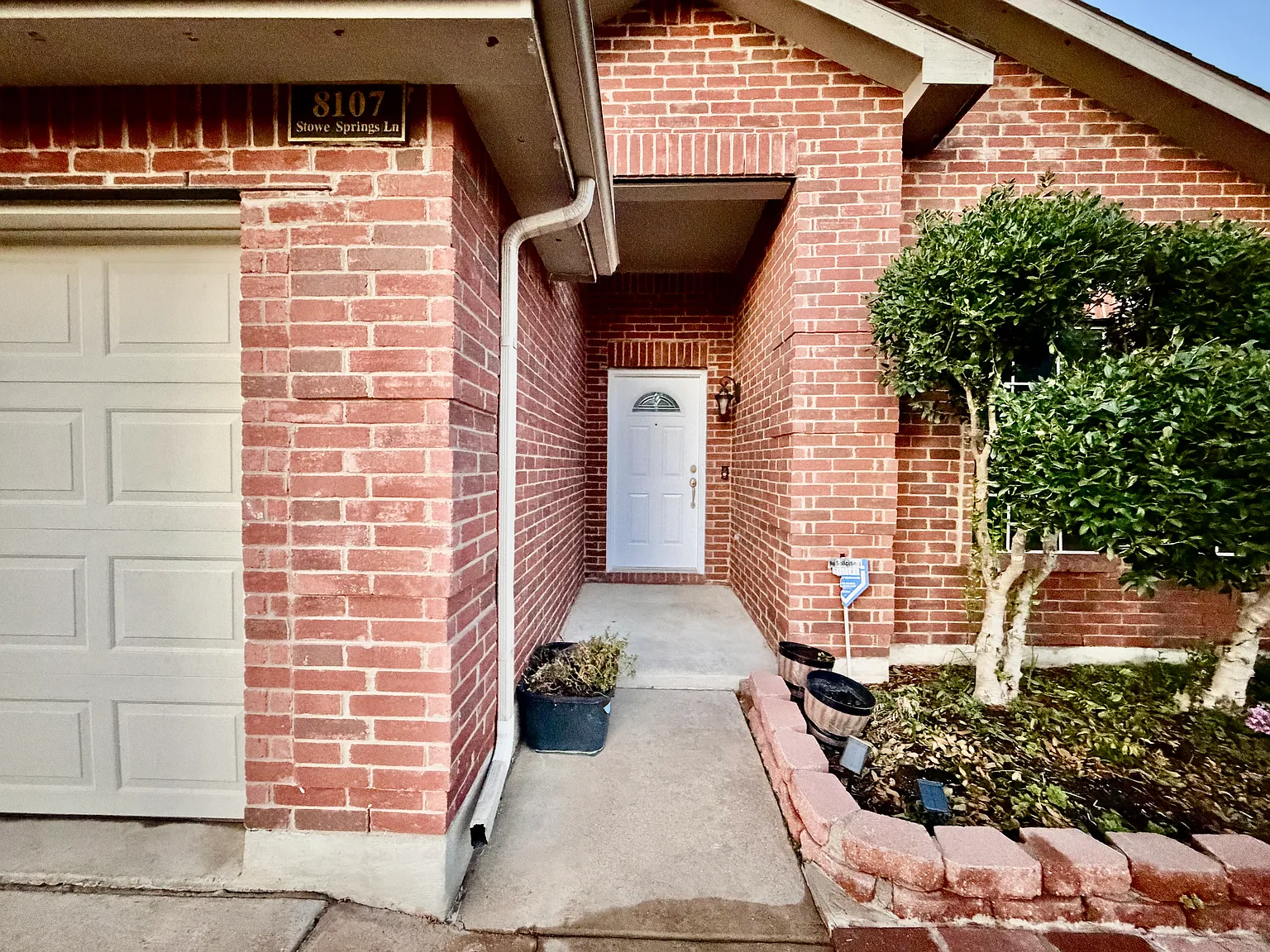 3 bed, 1673 sqft, $2,199 — Photo 3