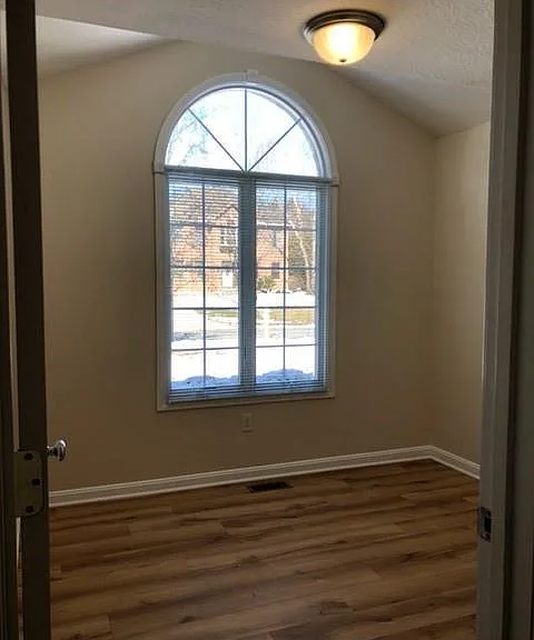 31 Knollview Ct — Photo 18